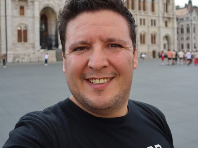 YouTube Tanácsadás